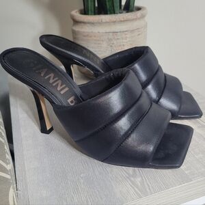 Gianni Bini Zimmie Black High Heel open toe sandals. Trendy puff style stilettos